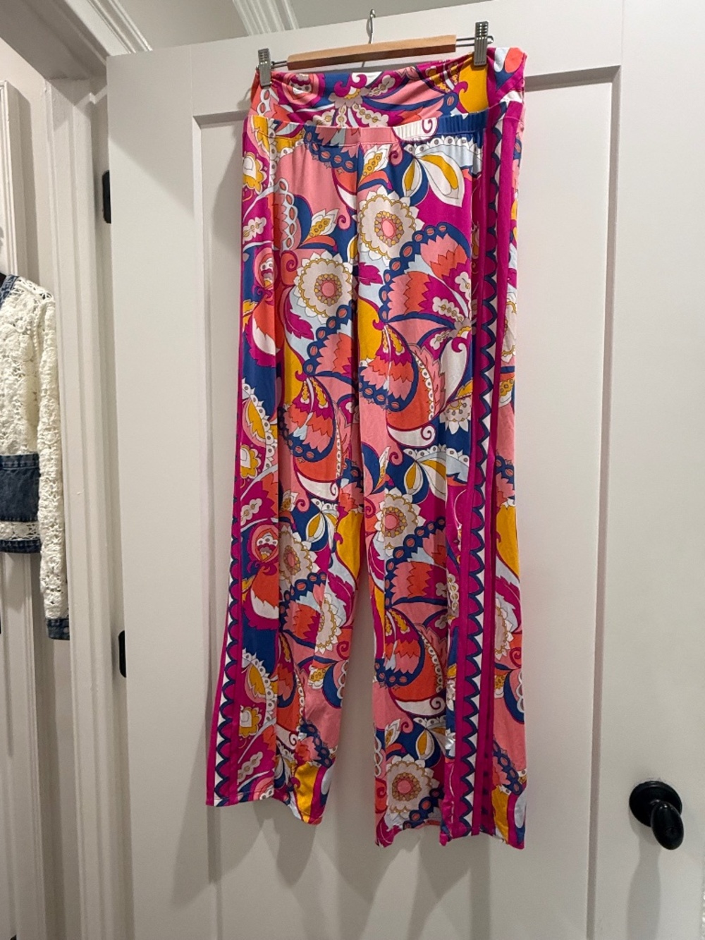 TRINA TURK Sevilla Bold Print Cover Up Swim Side Split Boho Resort Vacay Pants